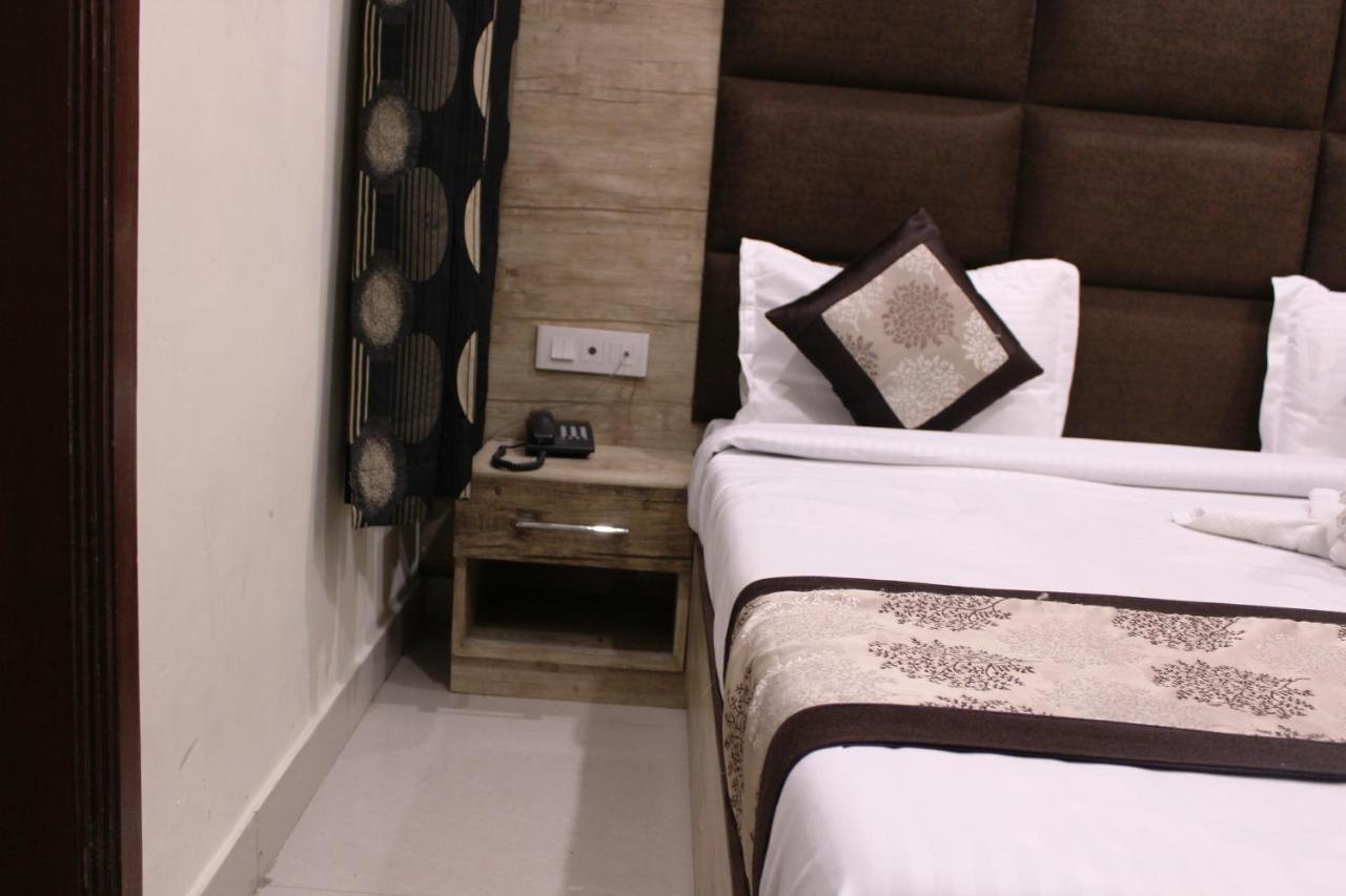 Shree Krishna Hotels Amritsar Extérieur photo